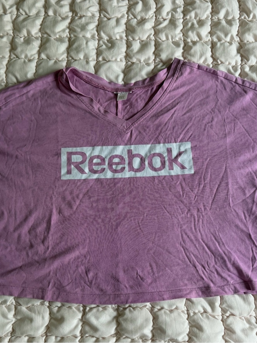 Reebok Lavender/Pinky V-Neck Logo Short Sleeve